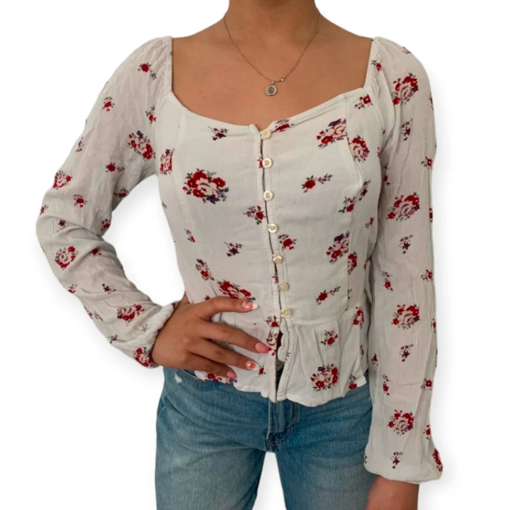 Hollister White Floral Square Neck Button Down Cropped Top XS